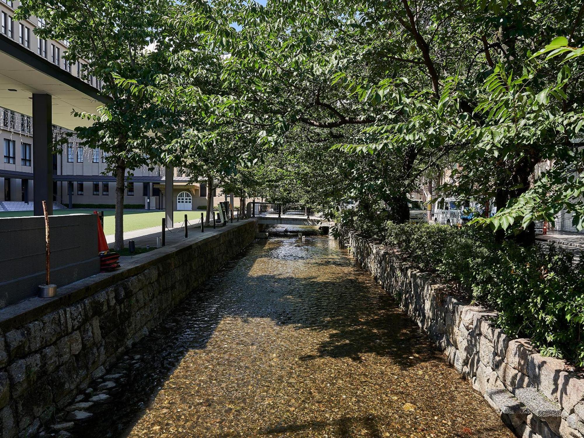 Izutsu Hotel Takasegawa Кіото Екстер'єр фото